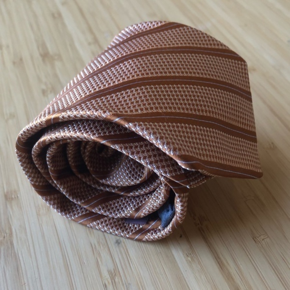 Hickey Freeman silk neck tie
